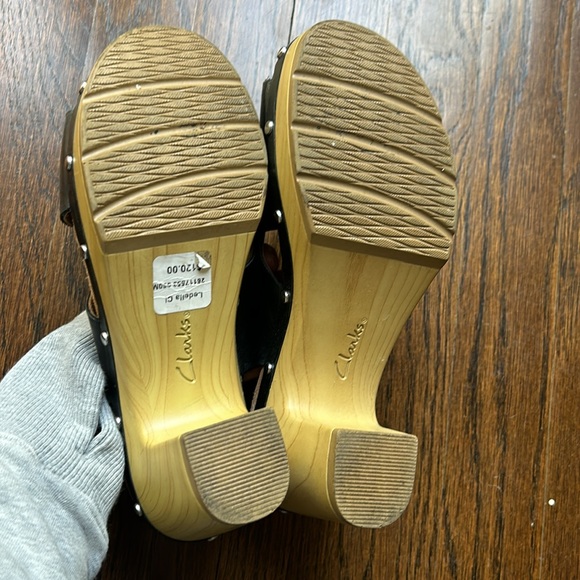 Clarks Ledella clog sandals - Picture 3 of 6